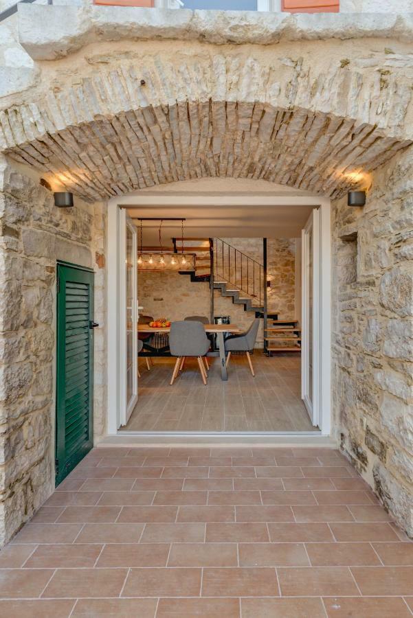 Holiday Home Rocca スペタル エクステリア 写真