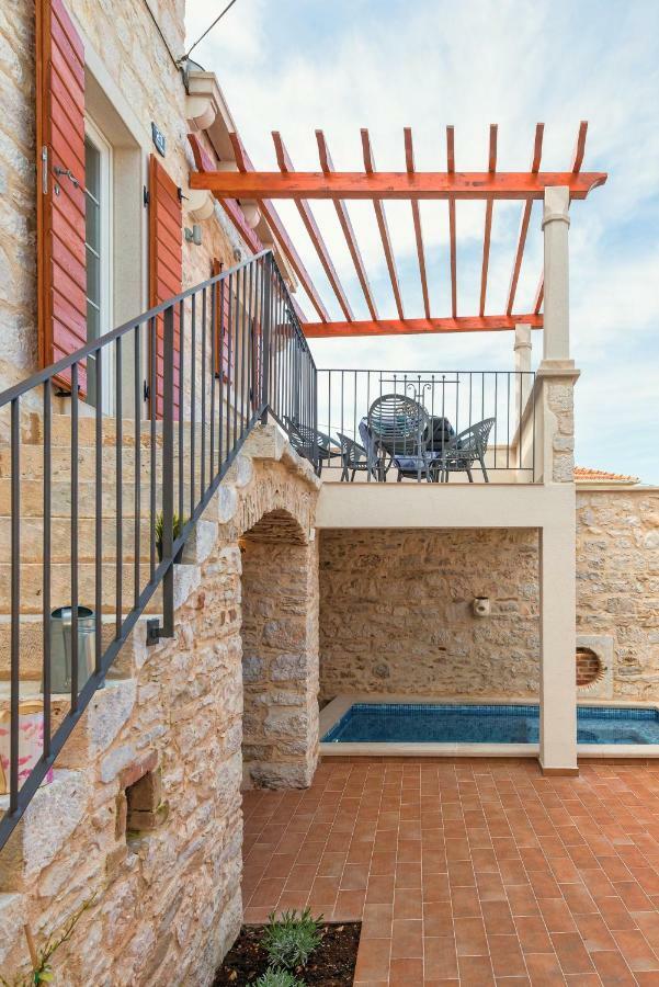 Holiday Home Rocca スペタル エクステリア 写真